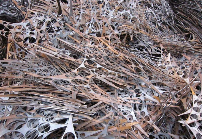 Scrap steel crushing and recycling treatment