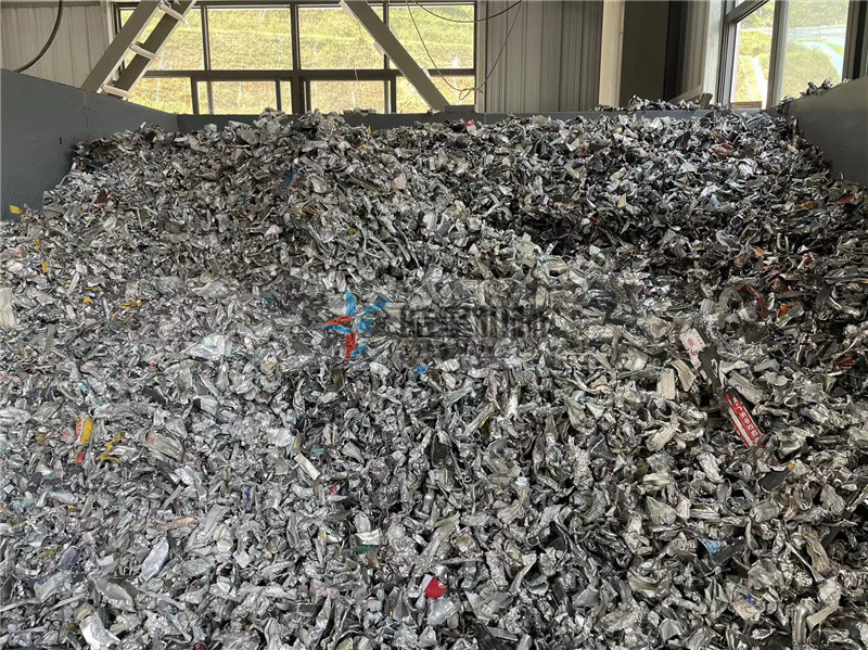 Material crushing effect of waste aluminum crusher