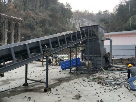 陕西日产100吨废钢破碎机生产线客户现场，具体配置？
