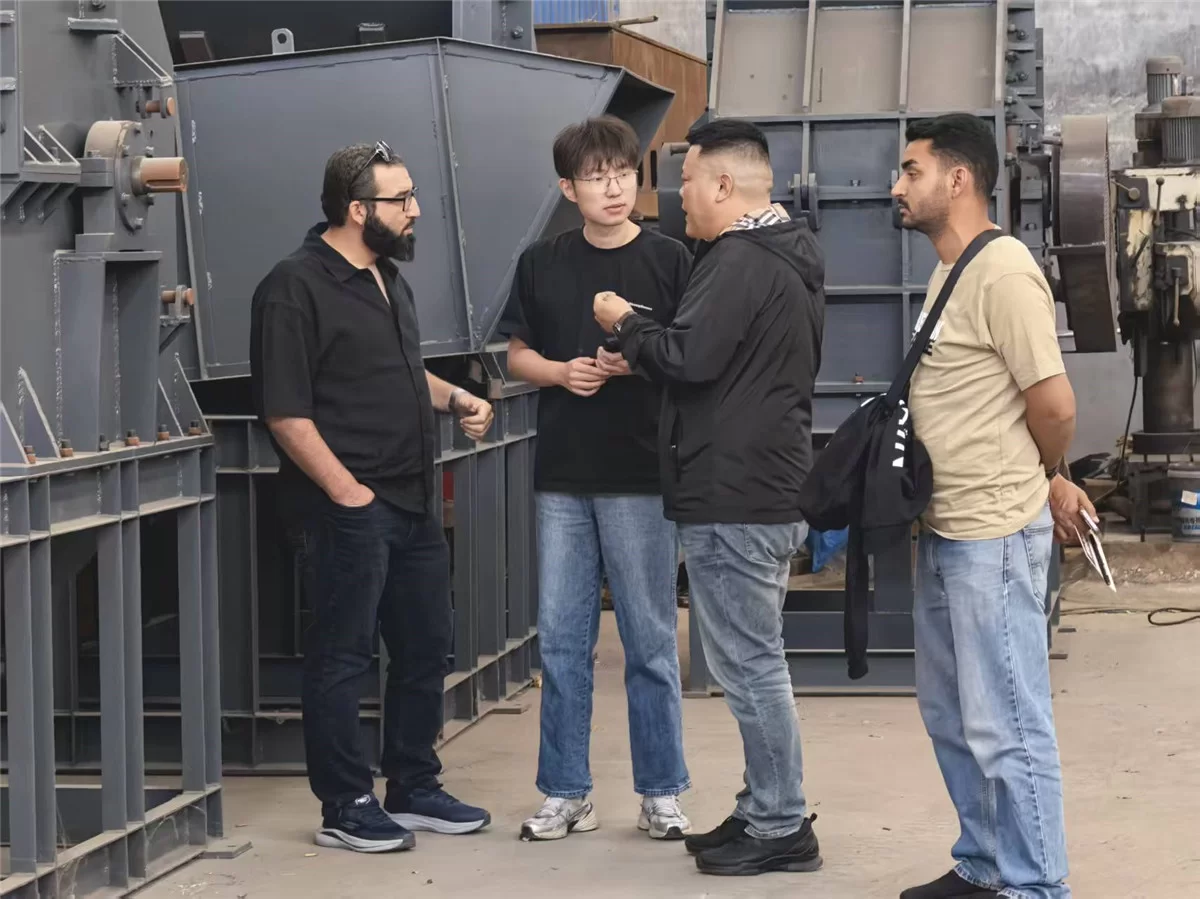 约旦客户到访皓星机械,实地考察废铝破碎分选生产线 约旦客户到访皓星机械,实地考察废铝破碎分选生产线